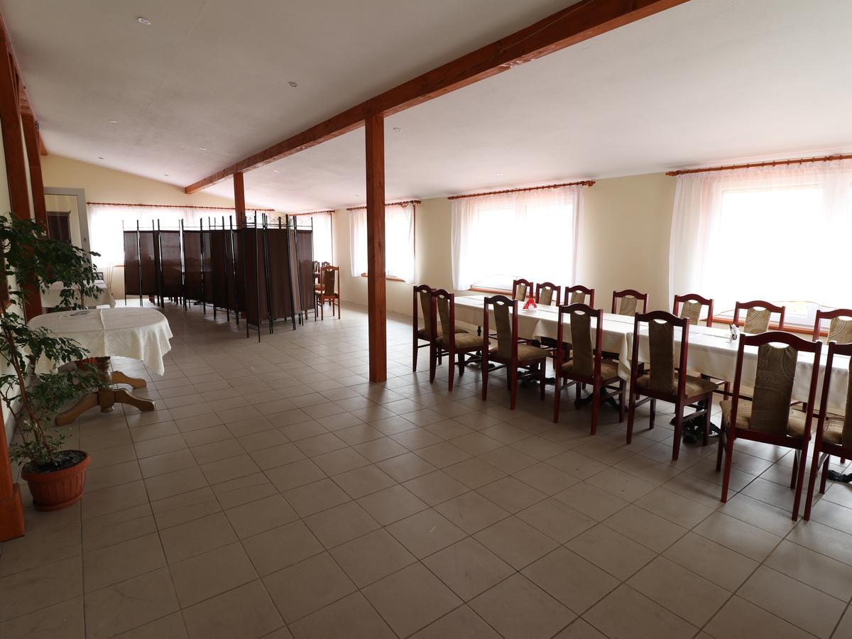 Restauracja Domenico W Tylawie Tylawa Extérieur photo